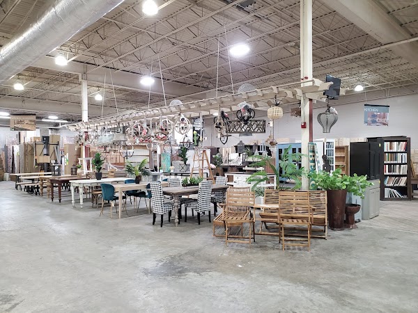 Photo of Hood's Discount Home Center